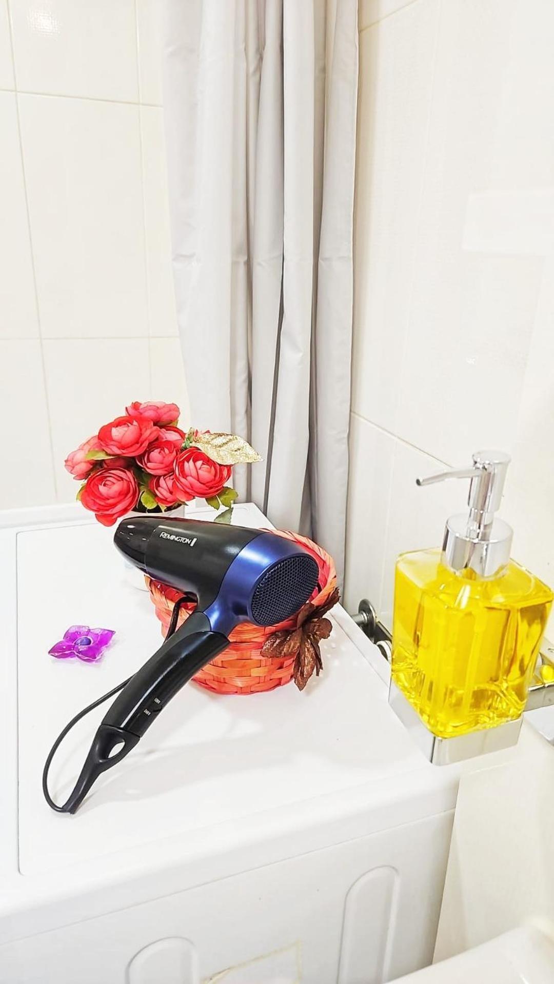 Airport Apartment 70 Squared Meters Otopeni Ngoại thất bức ảnh