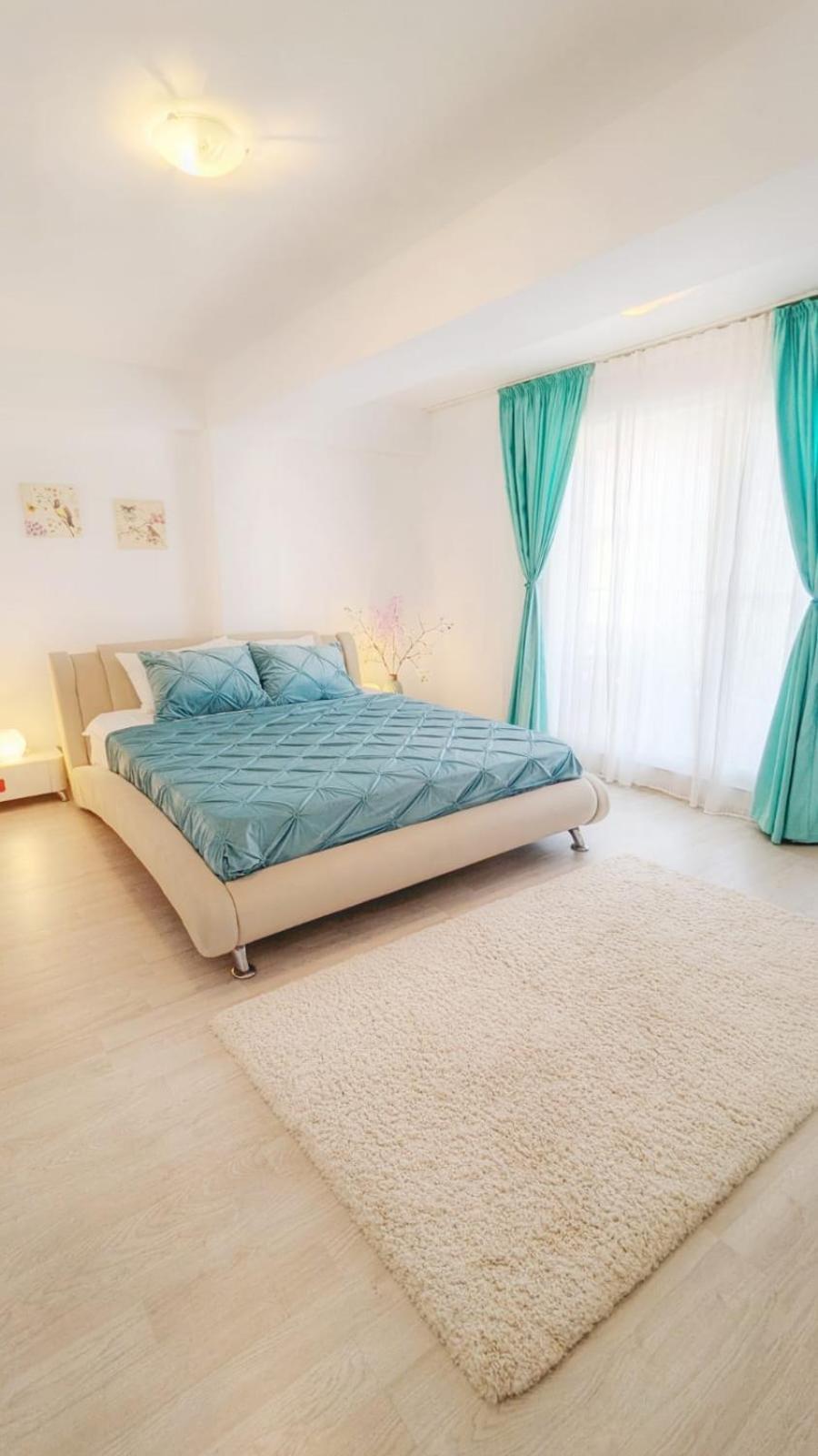 Airport Apartment 70 Squared Meters Otopeni Ngoại thất bức ảnh